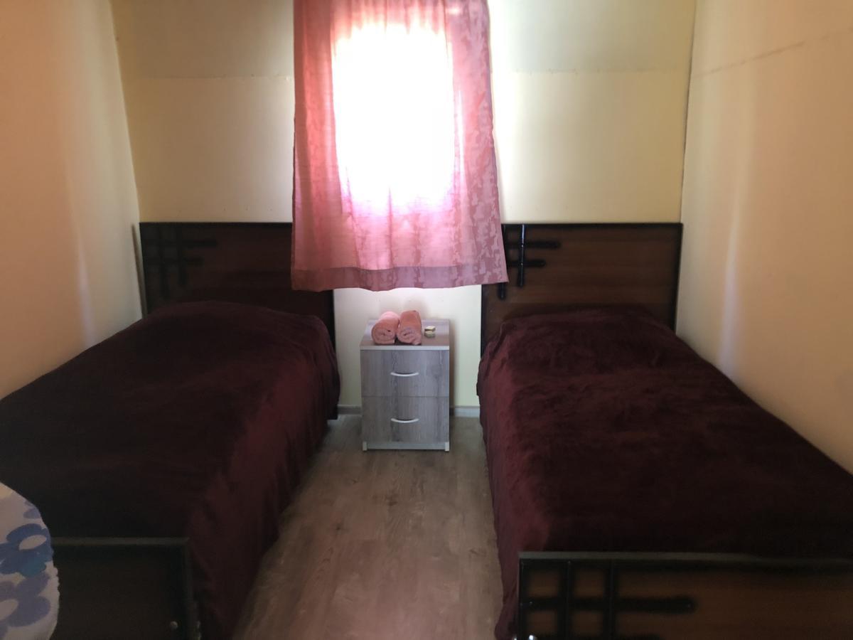 Pirikiti Hotel Akhmeta Kültér fotó